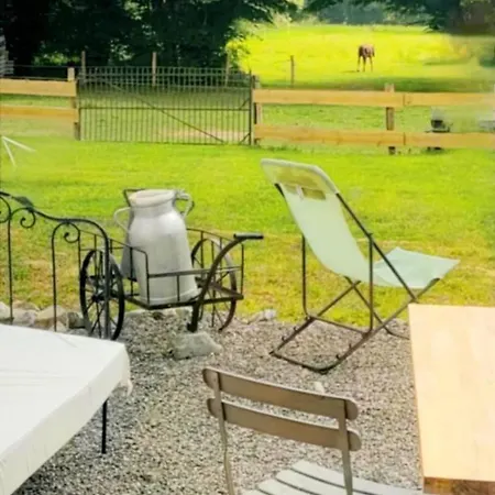 D'hôtes La Cavalière à La Source De Nos Racines Couette-café Beaufort (Nord)