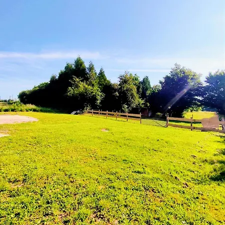 Bed and breakfast D'hotes La Cavaliere - La Source De Nos Racines - Corps De Ferme Au Coeur Du Parc Naturel De L'avesnois 4*