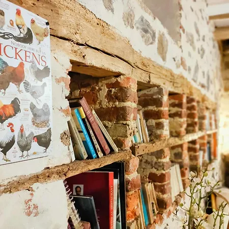 Couette-café D'hôtes La Cavalière à La Source De Nos Racines